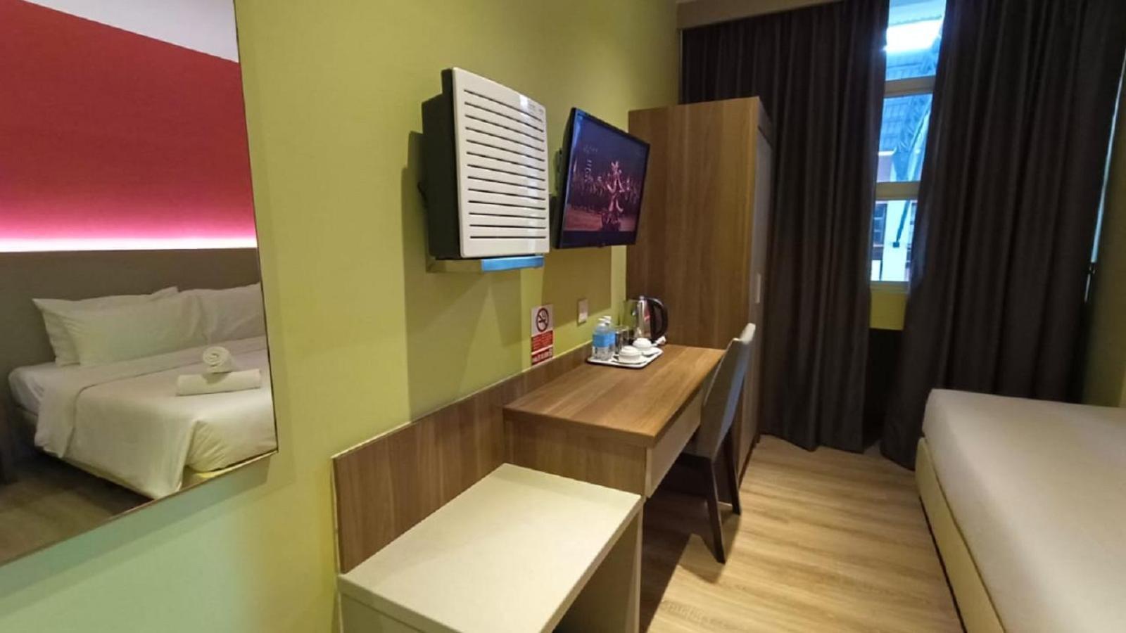 Yee Hotel Permas Jaya Johor Bahru Kültér fotó