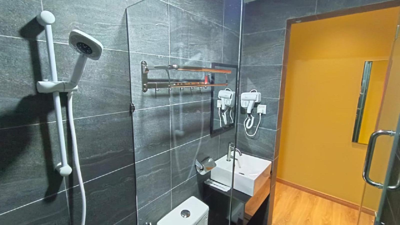 Yee Hotel Permas Jaya Johor Bahru Kültér fotó