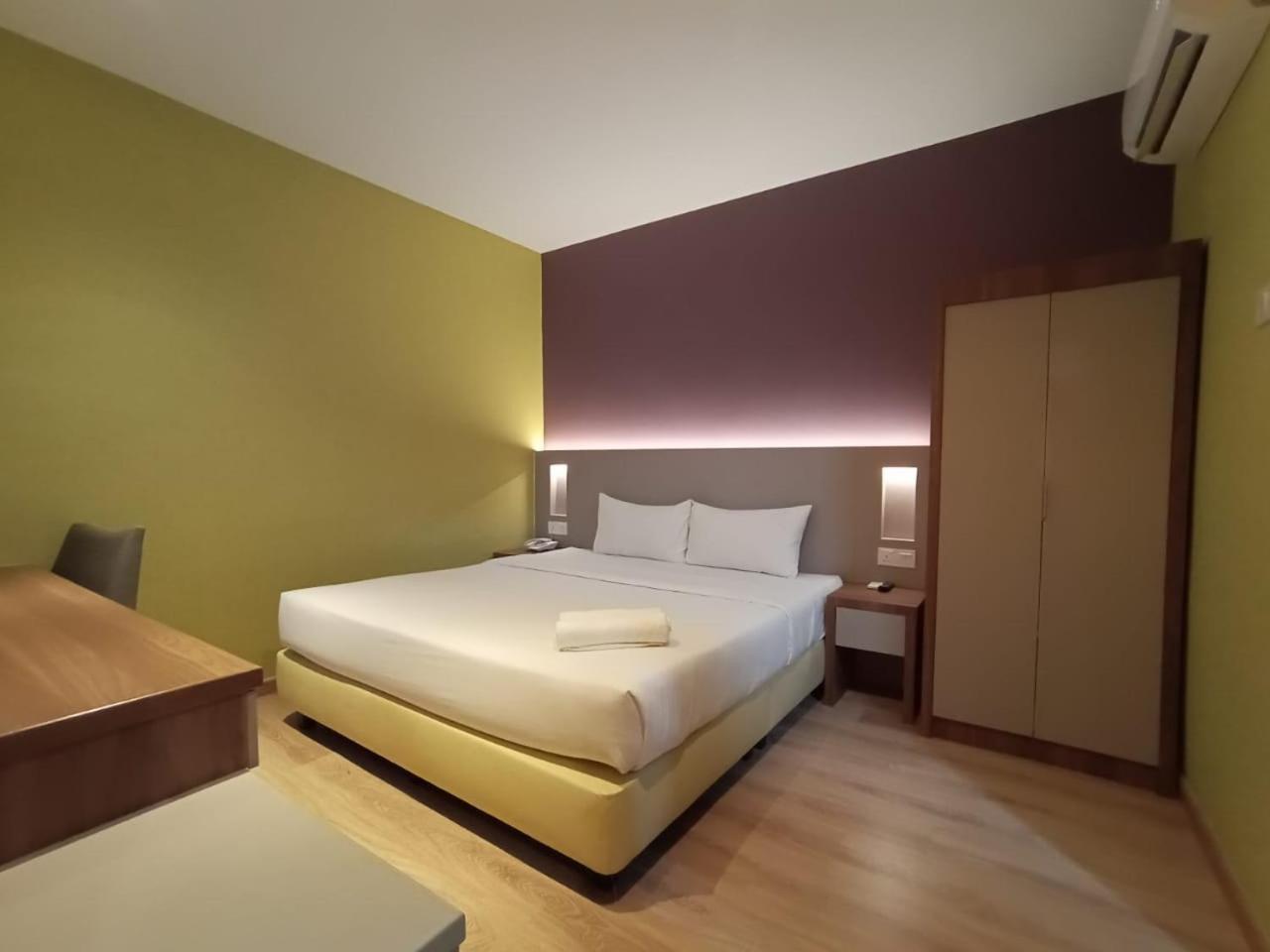 Yee Hotel Permas Jaya Johor Bahru Kültér fotó
