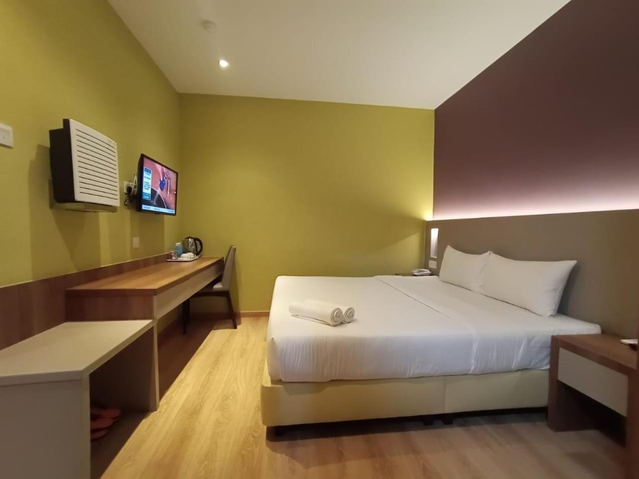 Yee Hotel Permas Jaya Johor Bahru Kültér fotó